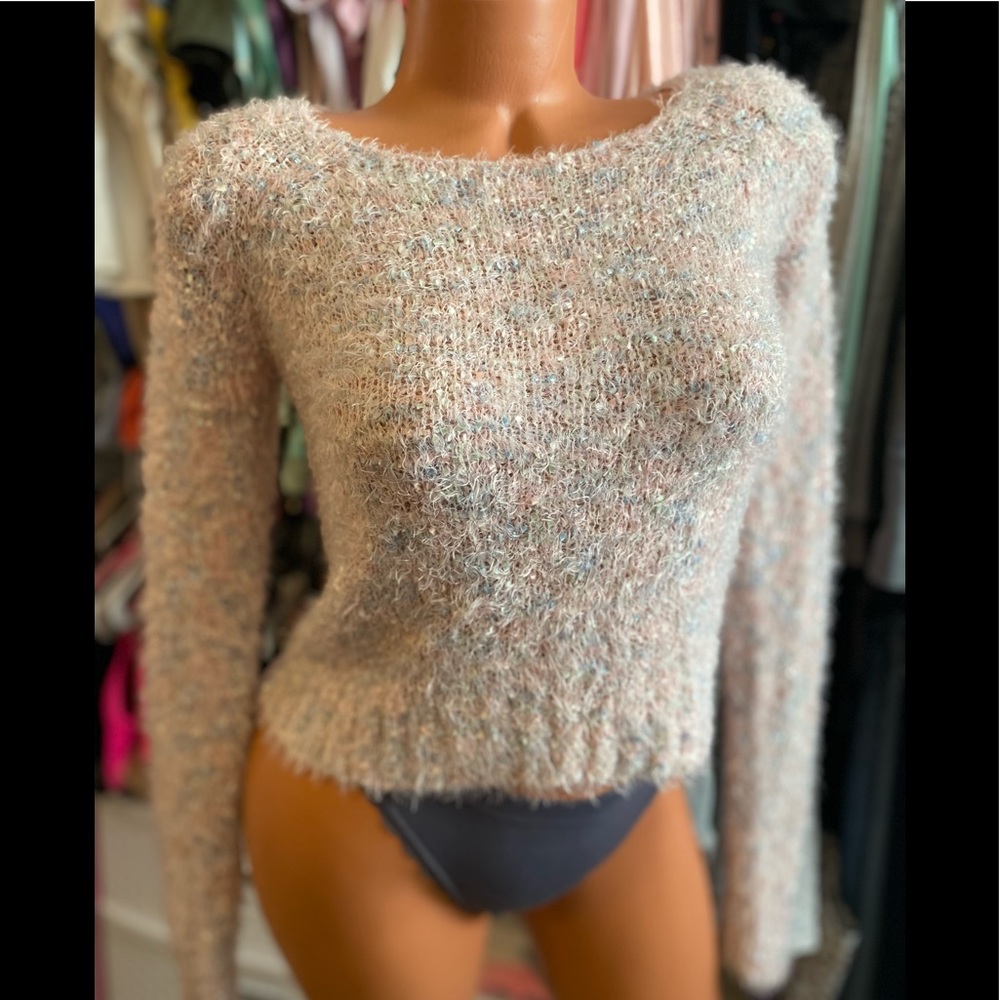 5 for $15! Decree Super Soft Pastel Shag Crop Top XS